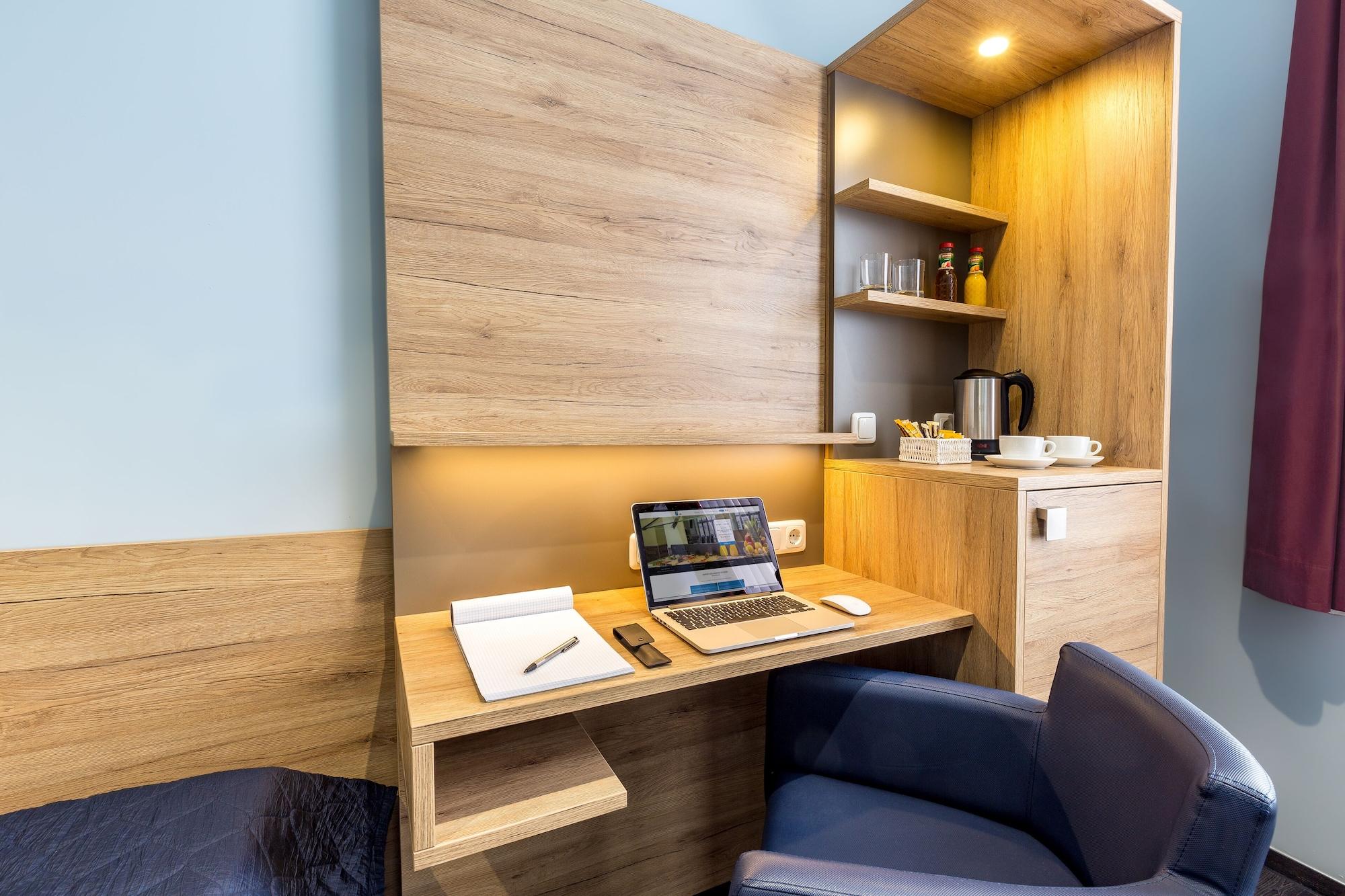 Comfort Hotel Frankfurt Central Station Франкфурт-на-Майне Экстерьер фото