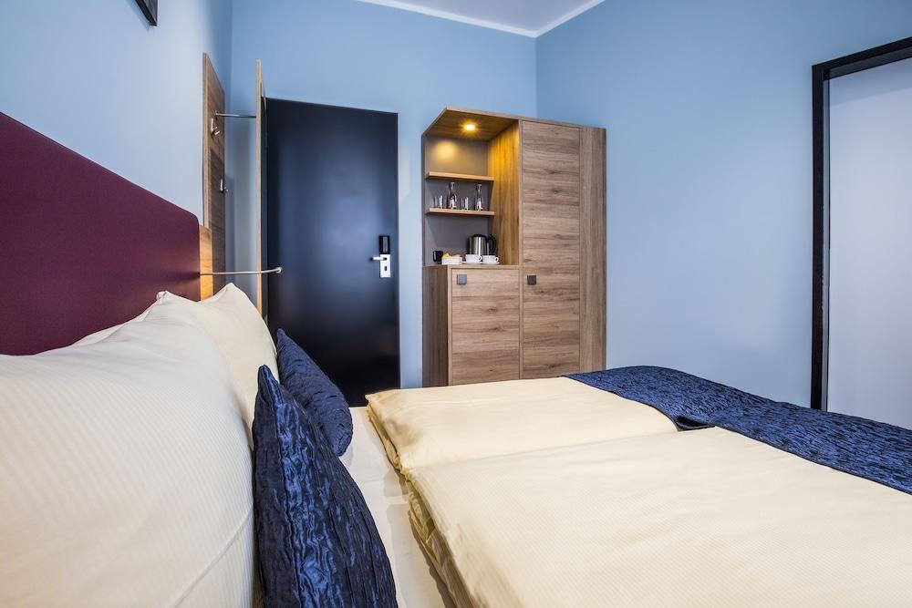 Comfort Hotel Frankfurt Central Station Франкфурт-на-Майне Экстерьер фото