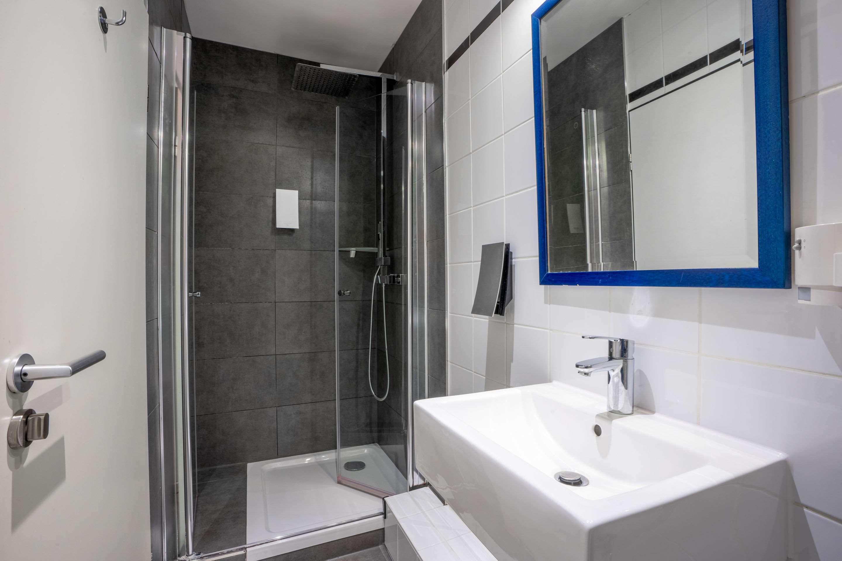 Comfort Hotel Frankfurt Central Station Франкфурт-на-Майне Экстерьер фото