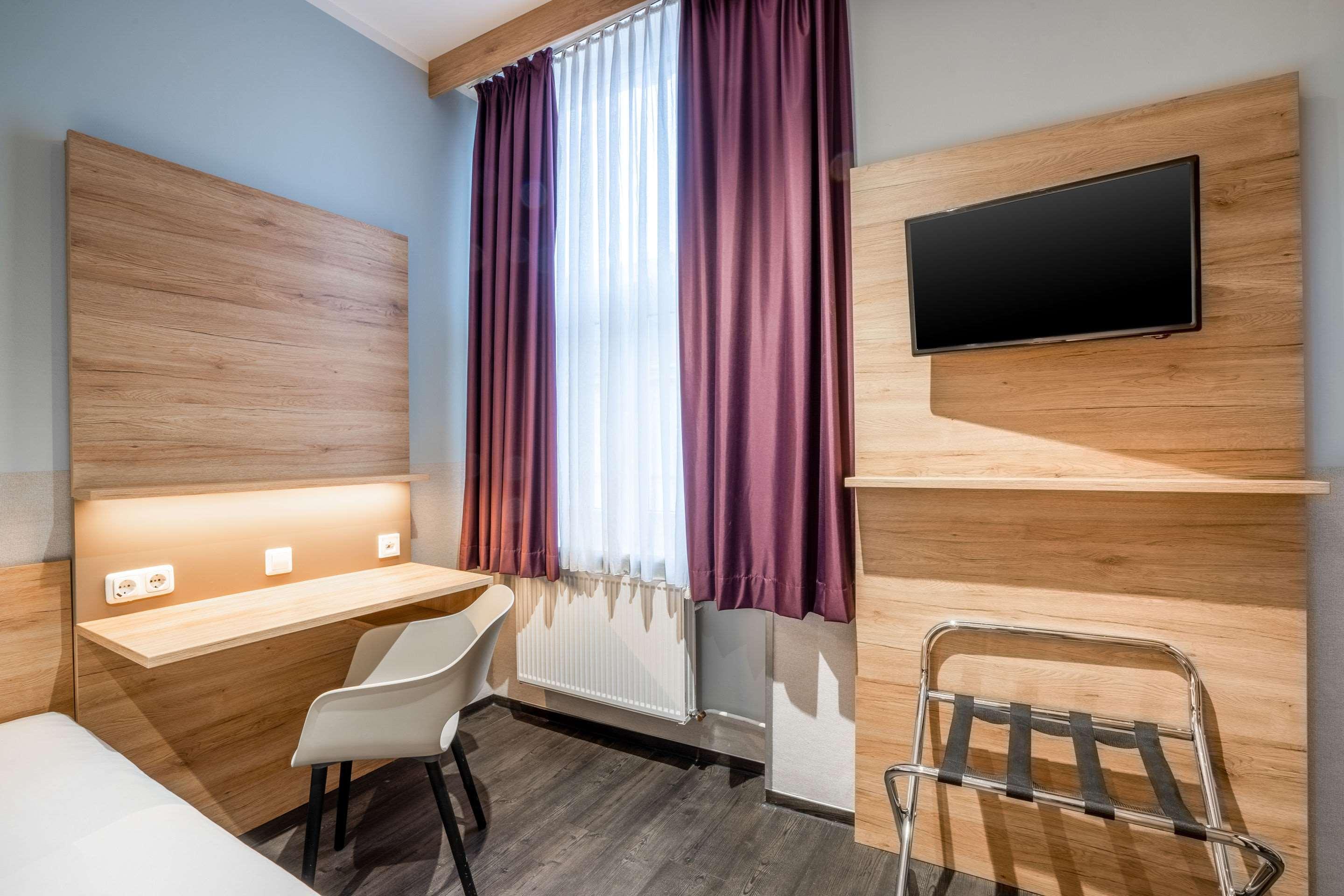 Comfort Hotel Frankfurt Central Station Франкфурт-на-Майне Экстерьер фото