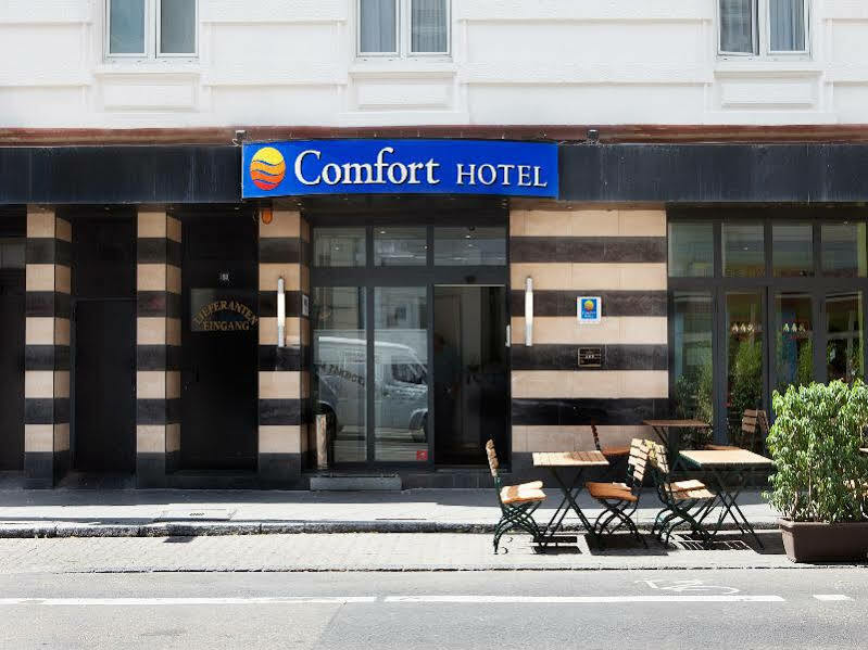 Comfort Hotel Frankfurt Central Station Франкфурт-на-Майне Экстерьер фото